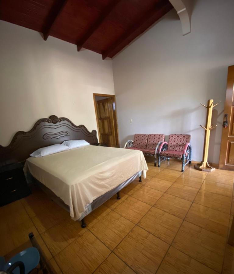 Hotel Y Balneario Villa Paraiso Catacamas Bagian luar foto