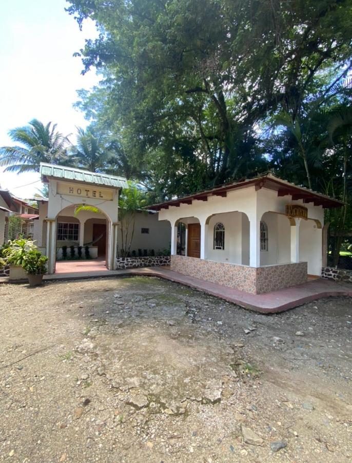 Hotel Y Balneario Villa Paraiso Catacamas Bagian luar foto