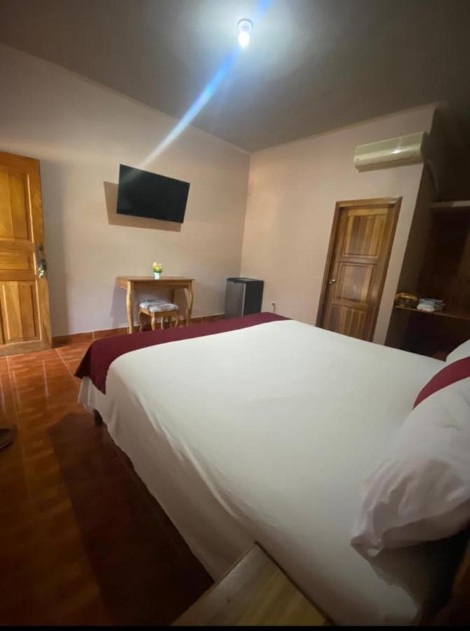 Hotel Y Balneario Villa Paraiso Catacamas Bagian luar foto